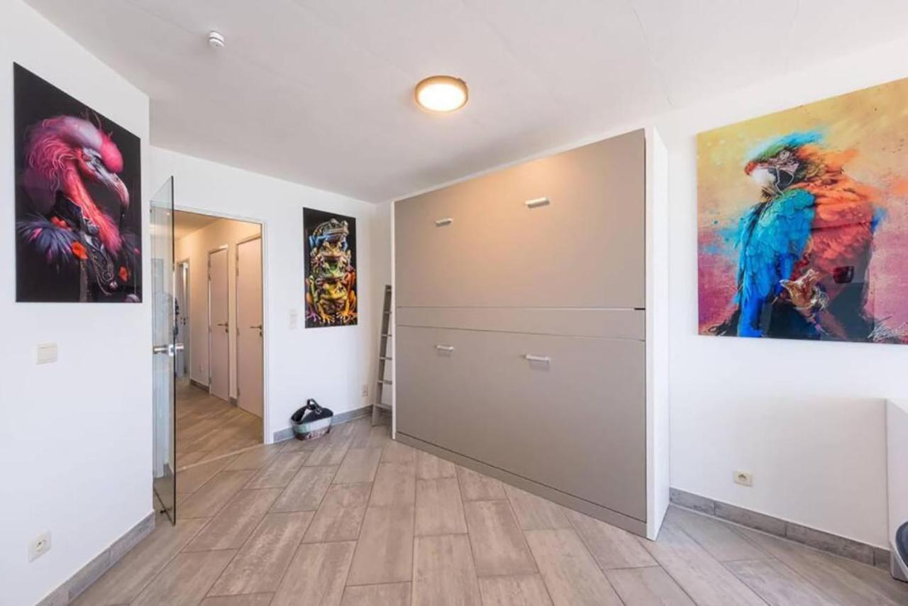 Fraval - Beachfront Apartment With Sea Views In Middelkerke Exterior photo